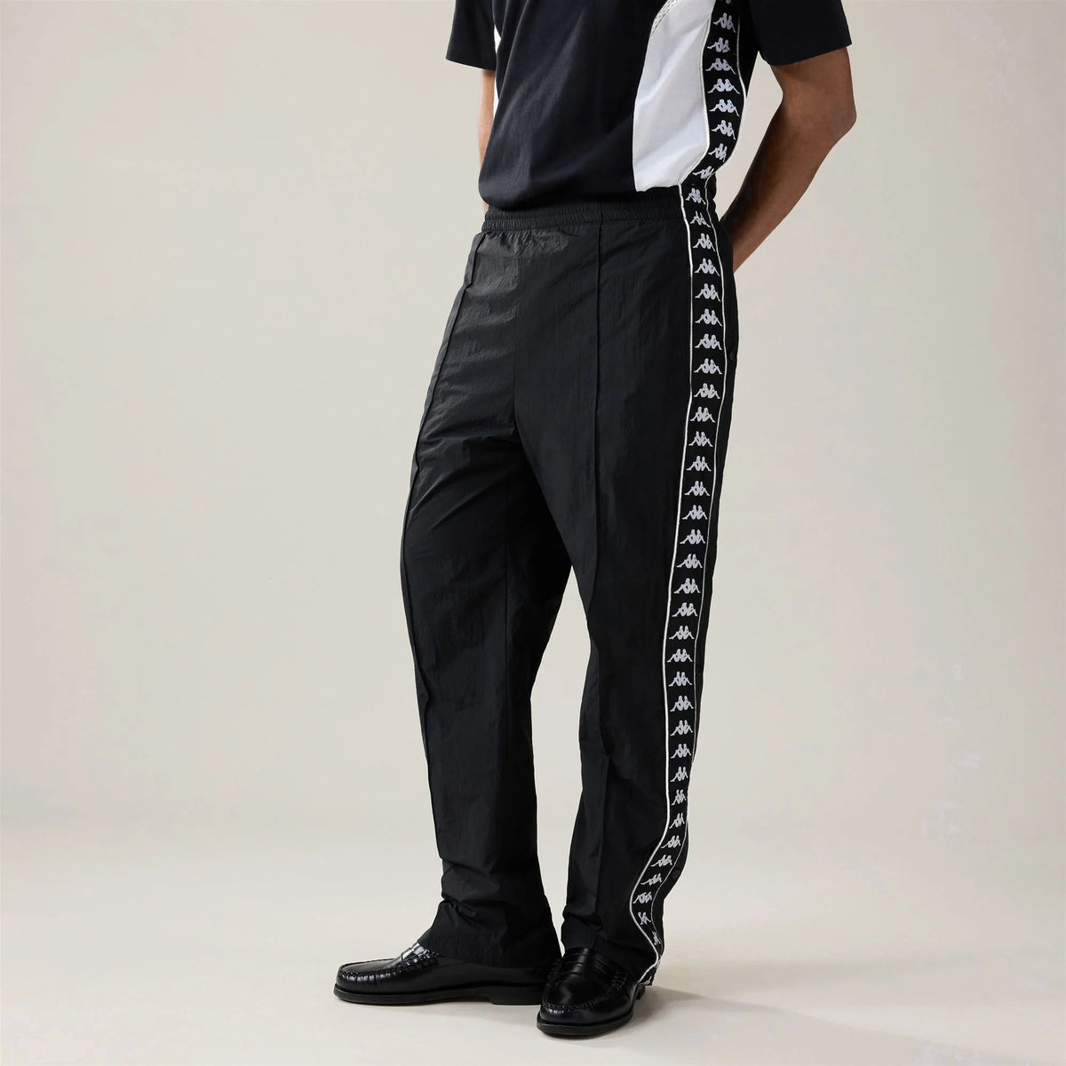 Pants_Unisex_222 BANDA    SEBASTIAN_Sport Trousers_Black - White - Commercial 2